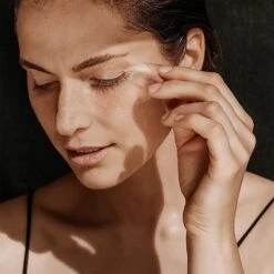 Maschera Per Gli Occhi In Gel Idratante X3 Coppie Time Miracle MÁDARA Organic Skincare 11 Maschera Per Gli Occhi In Gel Idratante X3 Coppie Time Miracle MÁDARA Organic Skincare -Negozio Di Cosmetici 110015