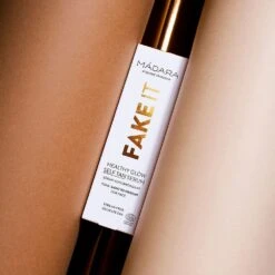 Siero Autoabbronzante Per Il Viso Healthy Glow 30ml Fake It MÁDARA Organic Skincare -Negozio Di Cosmetici 110069