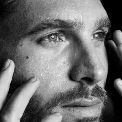 Schiuma Da Barba Anti-irritazioni E Anti-rossori 200ml FoamShaver Pelli Sensibili Biotherm -Negozio Di Cosmetici 88600